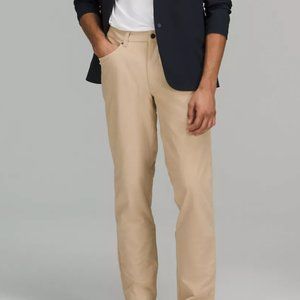 Lululemon Men's Khaki Pants